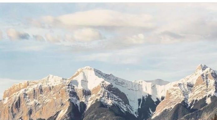 Inspiration : Jasper, Alberta. Photo: @ clo.photo #jasper #alberta #nature ….