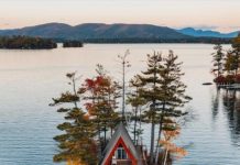 Inspiration : New Hampshire. Photo: @tiffpenguin #newhampshire #nature …