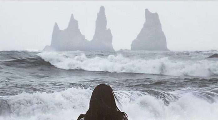 Inspiration : Islande. Photo: @kympham #iceland #nature #landscape #scener …