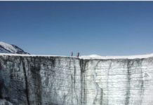 Inspiration : Valais. Photo: @gullerpat #valais #nature #landscape #scener …