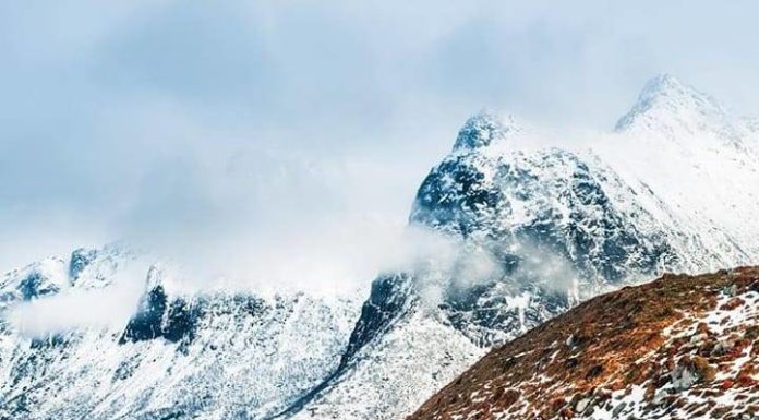 Inspiration : Lofoten. Photo: @mblockk #lofoten #nature #landscape #scener …