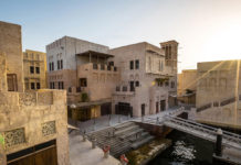 Inspiration : Immergez-vous dans la Vieille Arabie à l'hôtel Al Seef de Dubaï en …..