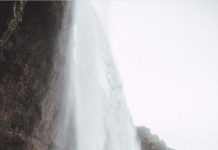 Inspiration : Islande. Photo: @sarahpour #wanderlog …