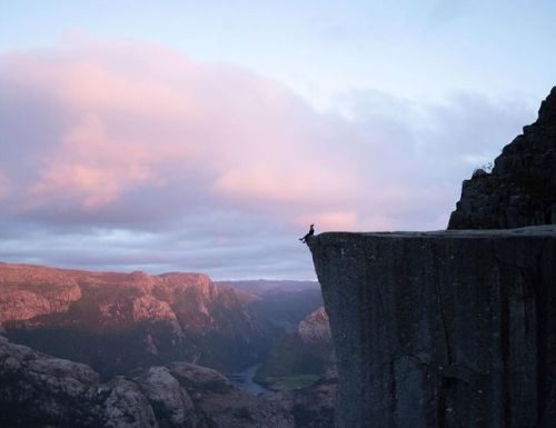 Inspiration : Preikestolen