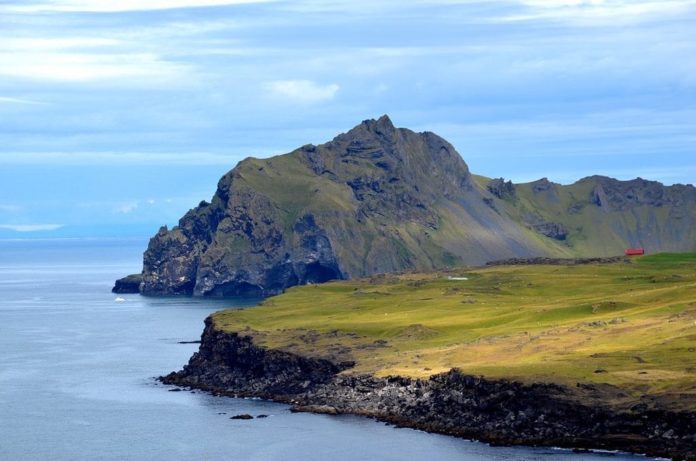 Are Westman Islands worth it?