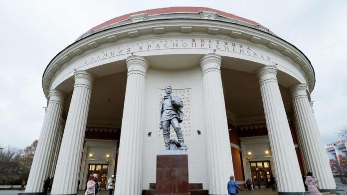 Are all Moscow Metro stations beautiful?