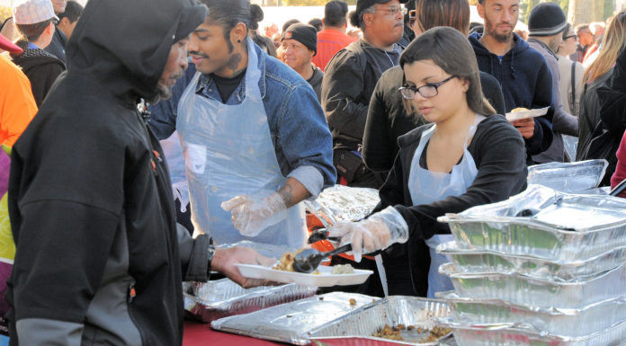 Are hostels free for homeless? Are hostels free for homeless?