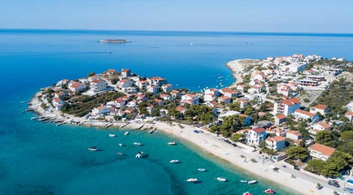 Are there any sandy beaches in Croatia? Are there any sandy beaches in Croatia?