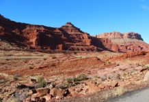Are there paved bike trails in Moab? Are there paved bike trails in Moab?