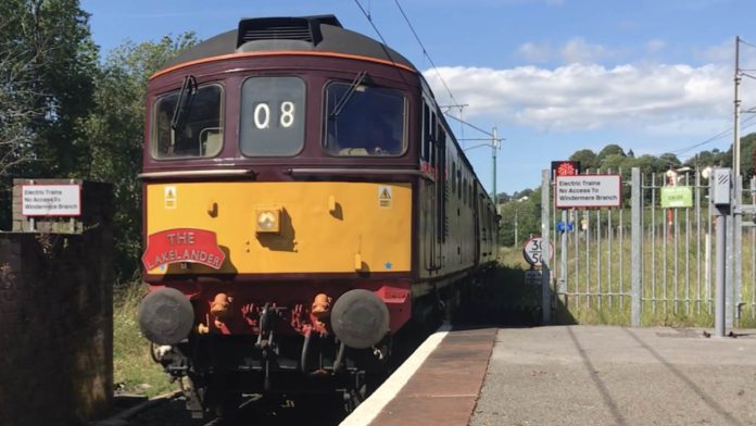 Are trains running from Oxenholme to Windermere?
