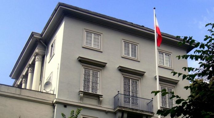 Can I bring a girl to my hotel room in Dubai? Can I bring a girl to my hotel room in Dubai?