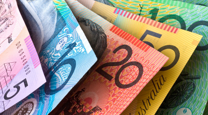 Can I use American money in Ireland? Can I use American money in Ireland?