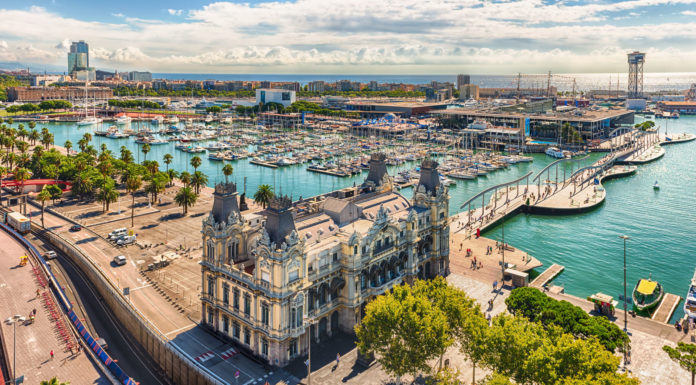 Can US citizens travel to Spain right now? Can US citizens travel to Spain right now?