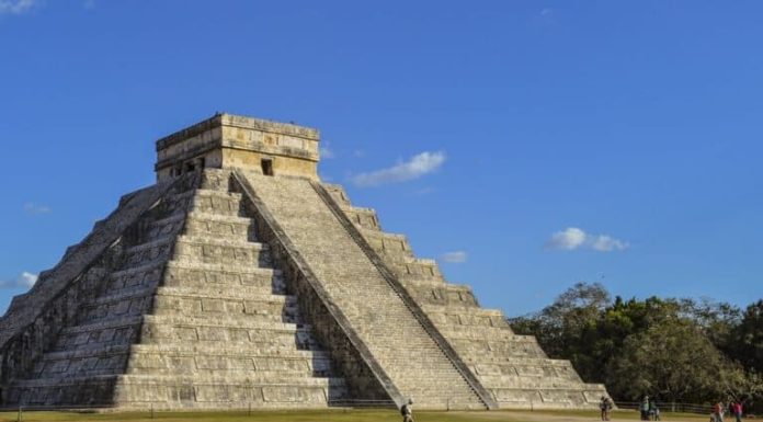 Can you climb Chichen Itza 2021? Can you climb Chichen Itza 2021?