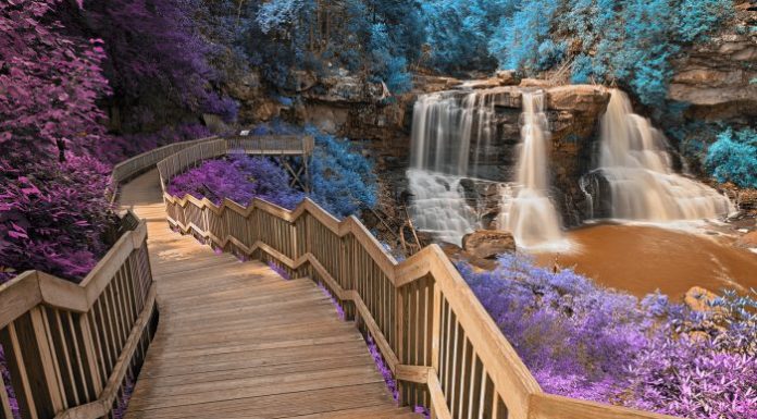 Can you drive to Horizontal Falls? Can you drive to Horizontal Falls?