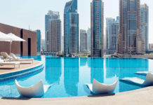 Can you fall off infinity pool? Can you fall off infinity pool?