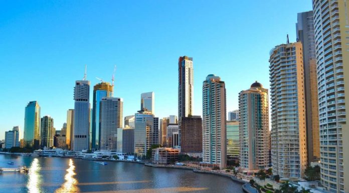Can you fly to Brisbane now? Can you fly to Brisbane now?