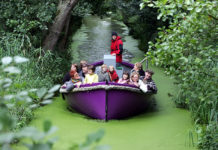 Can you get to Sardinia by boat? Can you get to Sardinia by boat?