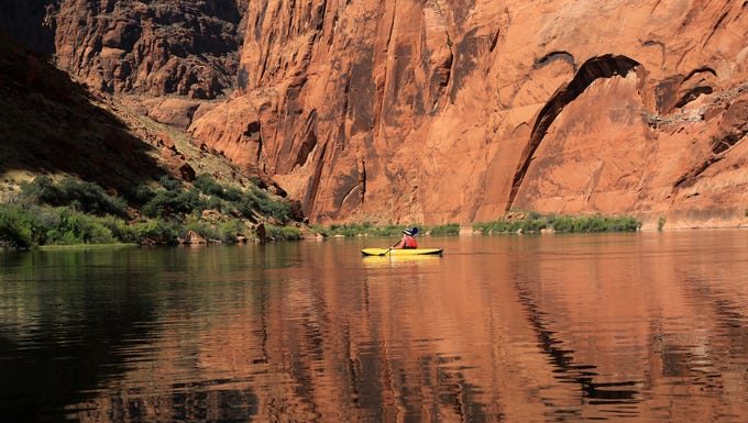 Can you kayak through Horseshoe Bend? Can you kayak through Horseshoe Bend?