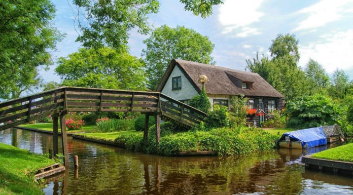 Can you rent a car in Amsterdam and drive to Germany? Can you rent a car in Amsterdam and drive to Germany?