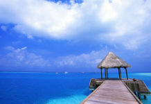 Can you swim at Kualoa beach? Can you swim at Kualoa beach?