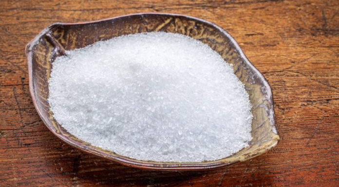 Can you use Epsom salt in a Jacuzzi tub? Can you use Epsom salt in a Jacuzzi tub?