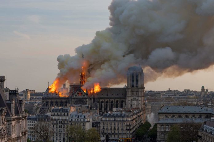 Can you visit Notre Dame after the fire?