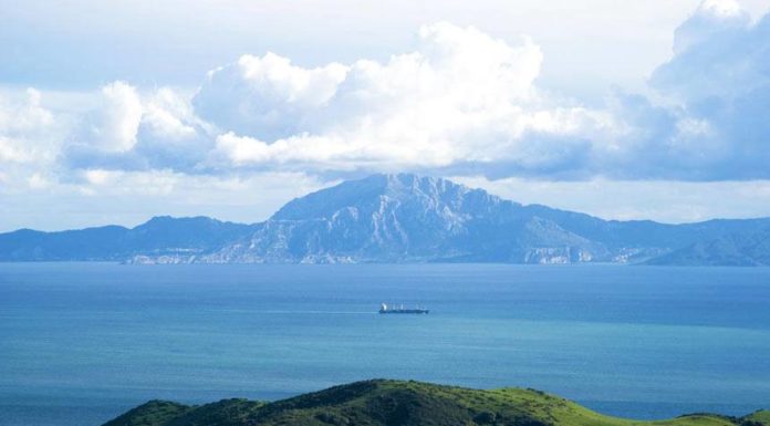 Can you walk from Spain to Gibraltar? Can you walk from Spain to Gibraltar?