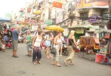 Can you wear jeans to Grand Palace? Can you wear jeans to Grand Palace?