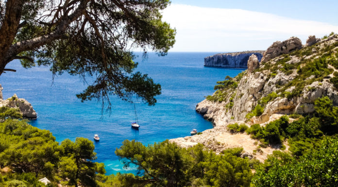 Comment aller au calanque de Sugiton bus ? Comment aller au calanque de Sugiton bus ?