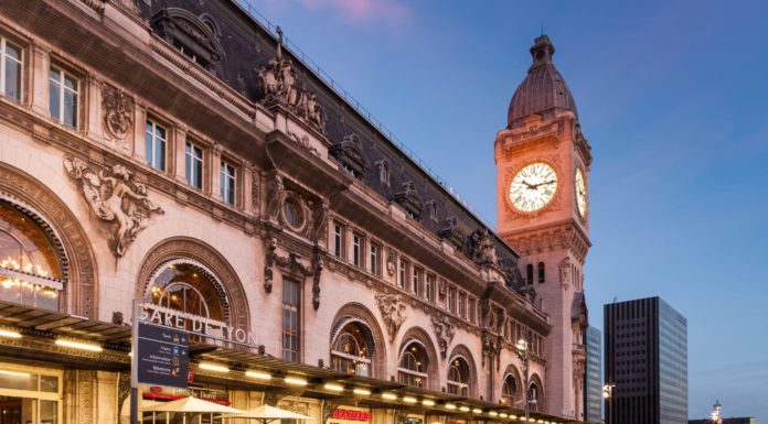 Comment aller de l’aéroport Orly à la Gare Montparnasse ? Comment aller de l'aéroport Orly à la Gare Montparnasse ?