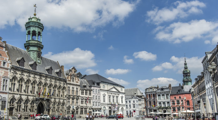 Comment s’appelle la Grande Place à Bruxelles ? Comment s'appelle la Grande Place à Bruxelles ?