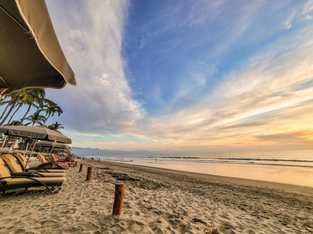 Do I have to go through customs for a connecting flight in Mexico City