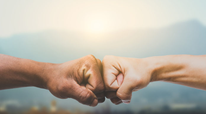 Do I have to tell the hotel how many guests? Do I have to tell the hotel how many guests?