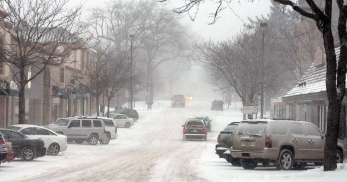 Do flights Get Cancelled in snow?