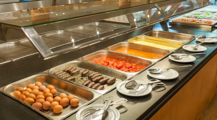 Do timeshares include food? Do timeshares include food?