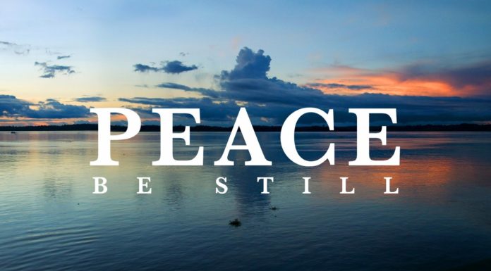 Do you have to stand at the Globe? Do you have to stand at the Globe?