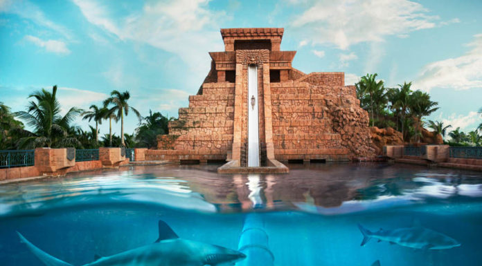 Do you tip at Atlantis Bahamas? Do you tip at Atlantis Bahamas?