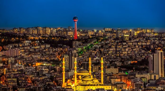 Does Erasmus pay accommodation? Does Erasmus pay accommodation?