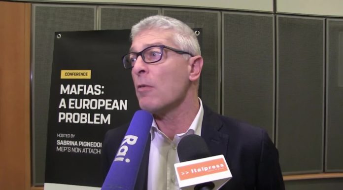 Does Montalbano dump Livia? Does Montalbano dump Livia?