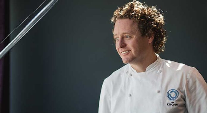 Does Tom Kitchin have a Michelin star?