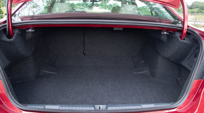 Does a Smart car have a trunk? Does a Smart car have a trunk?