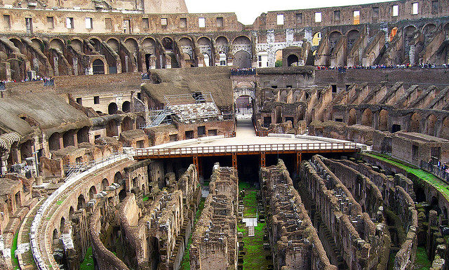 Does the Colosseum have audio guides? Does the Colosseum have audio guides?