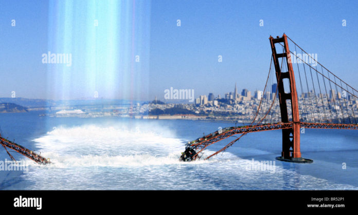 Has Golden Gate Bridge collapsed?