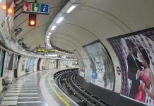 Hoe betaal je in metro? Hoe betaal je in metro?
