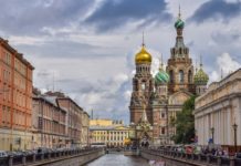 How an itinerary for tour can be placed on twitter? How an itinerary for tour can be placed on twitter?