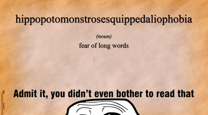 How are macarons pronounce? How are macarons pronounce?