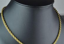 How can you tell if a 18K gold chain is real? How can you tell if a 18K gold chain is real?