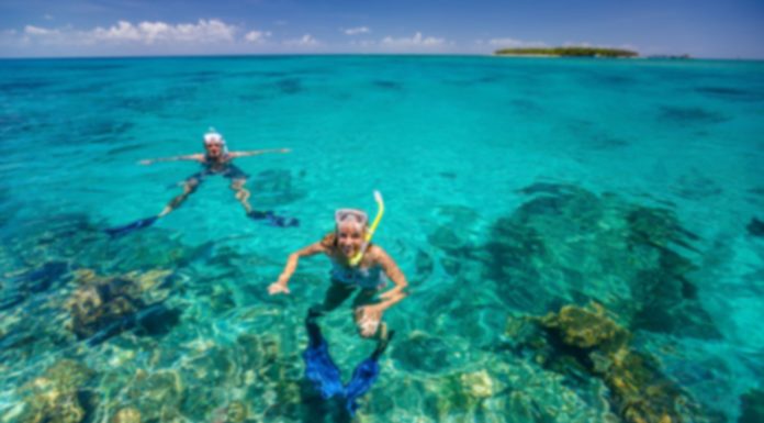 How deep can you dive with a snorkel? How deep can you dive with a snorkel?