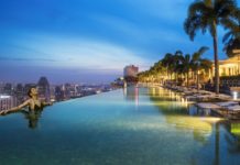 How deep is the infinity pool in Singapore? How deep is the infinity pool in Singapore?